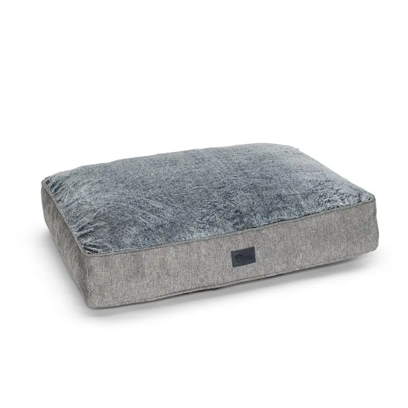 Superior Pet Bed Hooch Cushion Artic Faux Fur